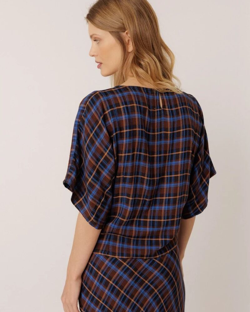 BLUSA CORTA INDI & COLD